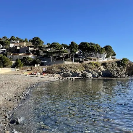 El Cau Apartman Colera